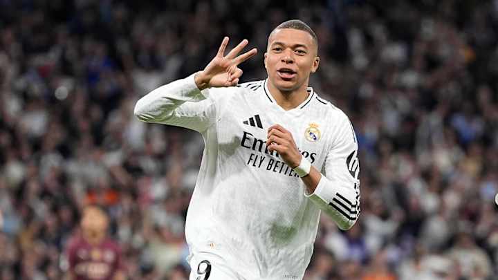 Kylian Mbappe trở thành cầu thủ đầu tiên trong lịch sử Champions League đạt được thành tích huyền thoại